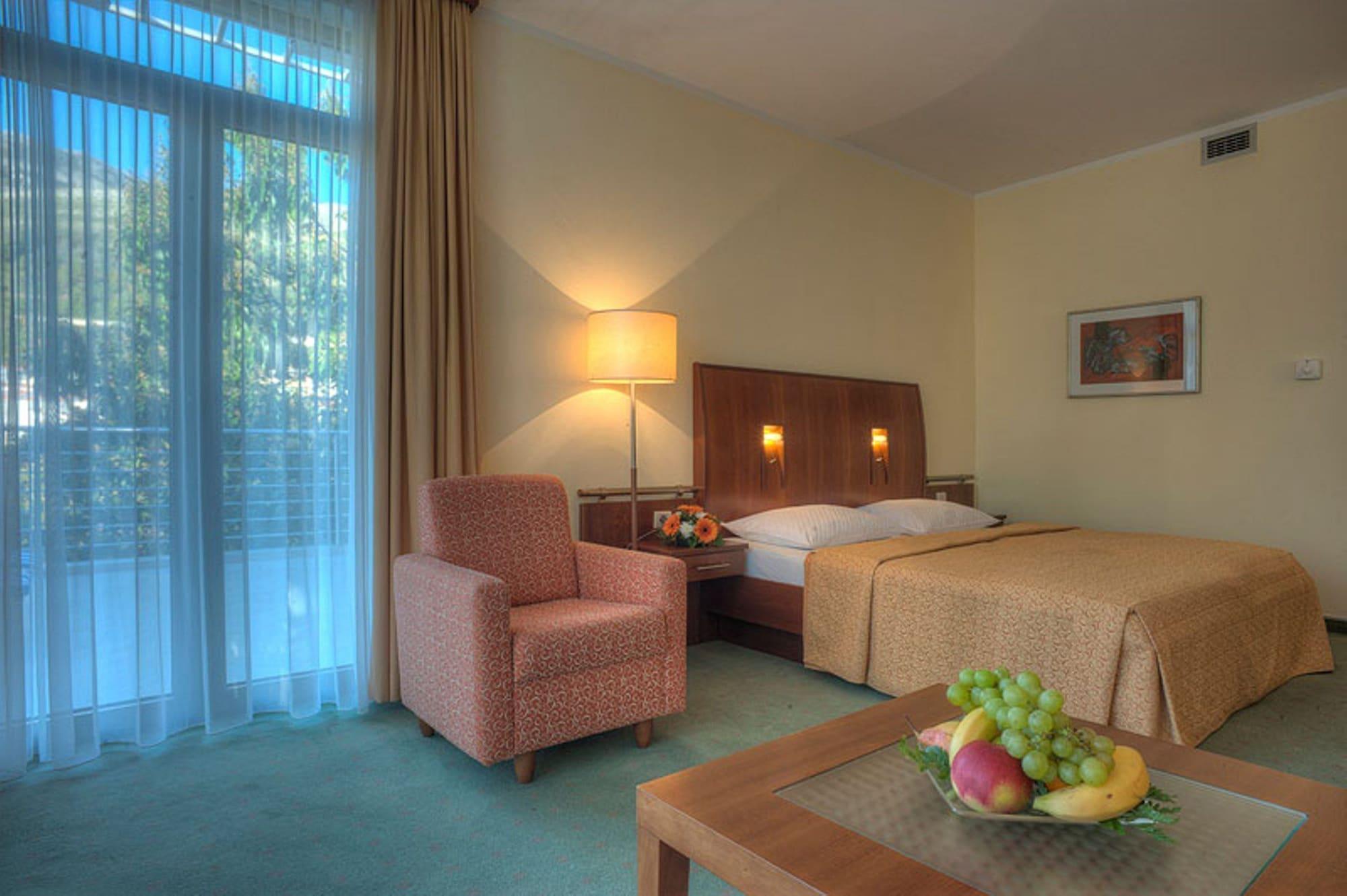 Hotel Rivijera Petrovac Eksteriør billede