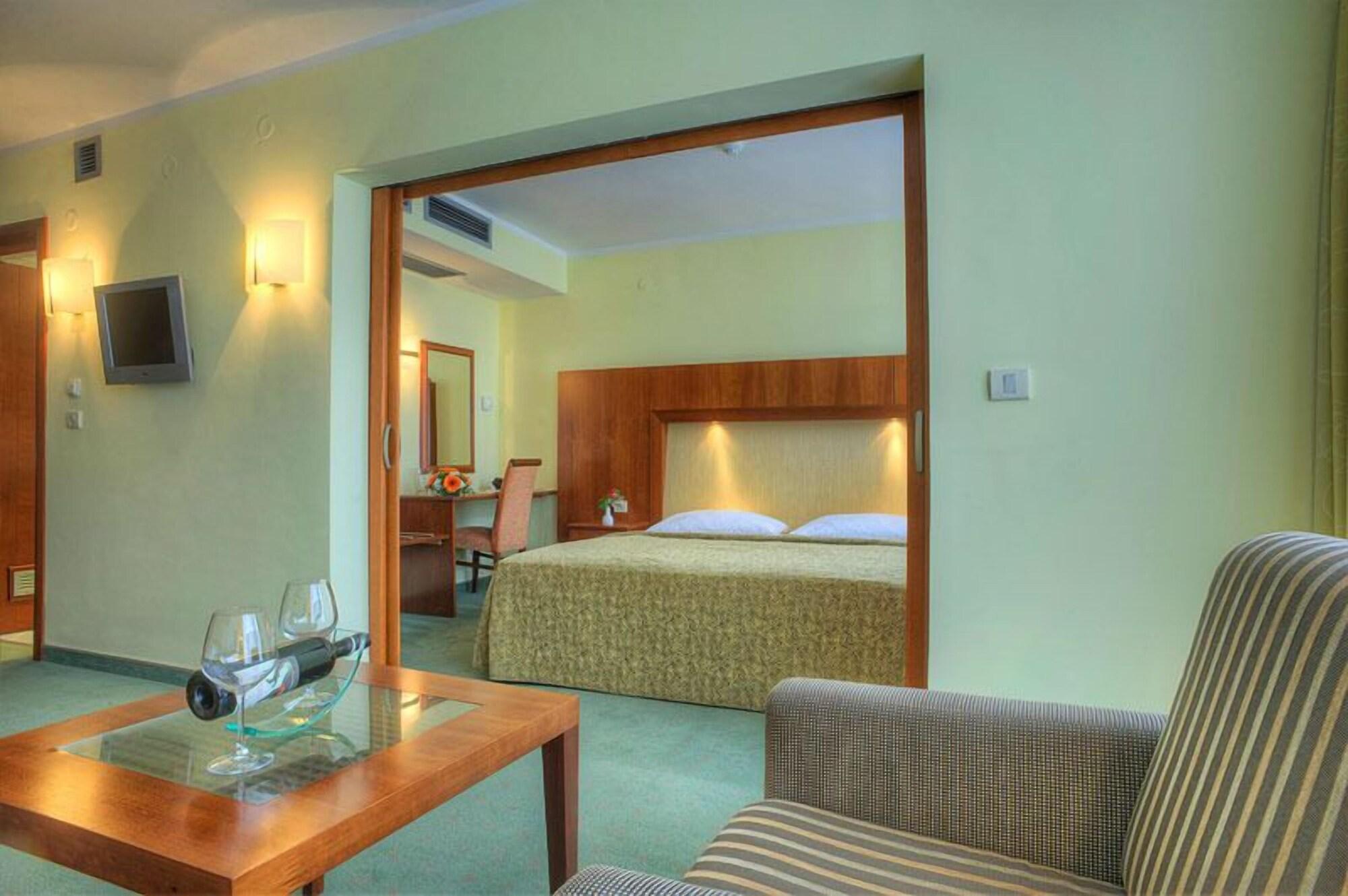 Hotel Rivijera Petrovac Eksteriør billede