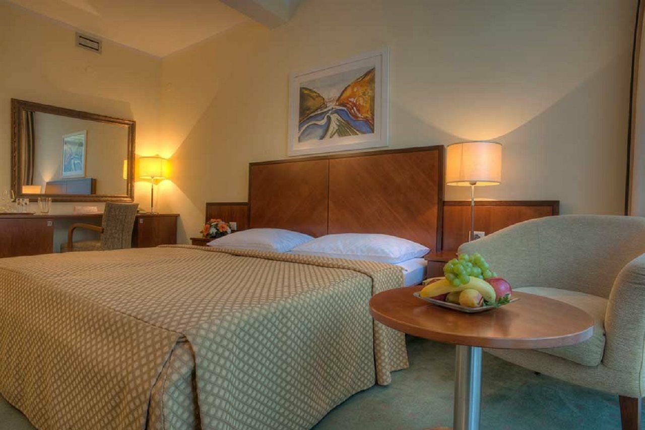 Hotel Rivijera Petrovac Eksteriør billede